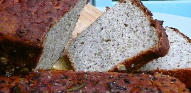 Cook: Delicious Home-made Bread 'made with Yeast'. Gluten Free. Two Ways